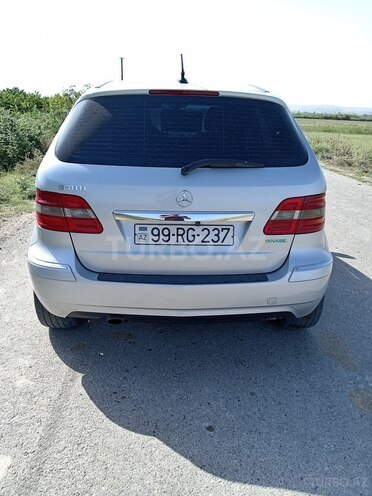 Mercedes B 180 2009, 94,115 km - 1.7 l - Gəncə