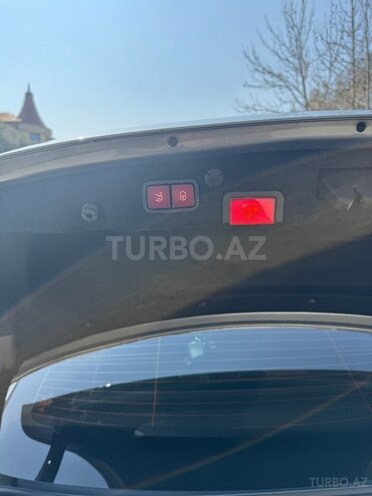 Mercedes C 300 4MATIC 2015, 161,000 km - 3.5 l - Bakı