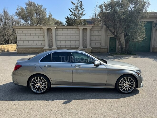 Mercedes C 300 4MATIC 2015, 161,000 km - 3.5 l - Bakı