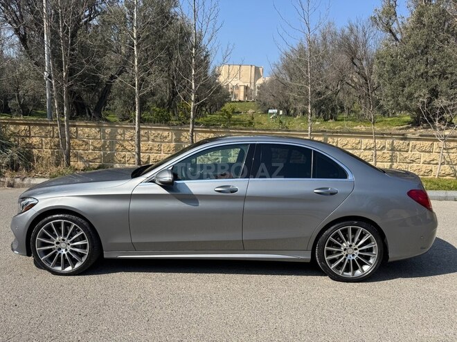 Mercedes C 300 4MATIC 2015, 161,000 km - 3.5 l - Bakı
