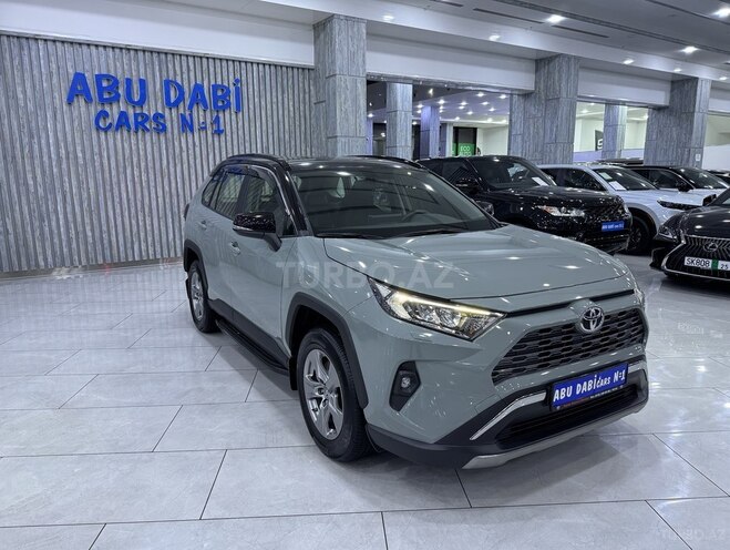 Toyota RAV4-3