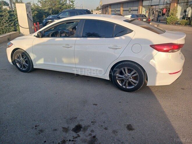 Hyundai Elantra 2016, 60,000 km - 2.0 л - Bakı