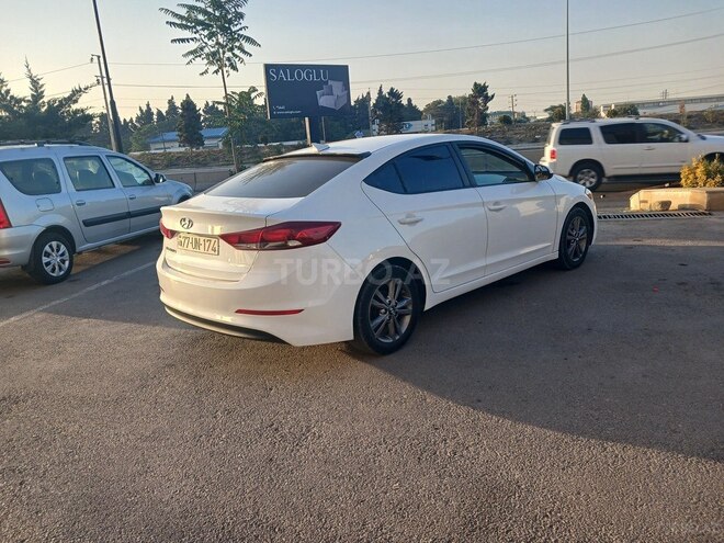 Hyundai Elantra 2016, 60,000 km - 2.0 л - Bakı