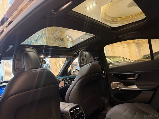 Mercedes E 350 e-15