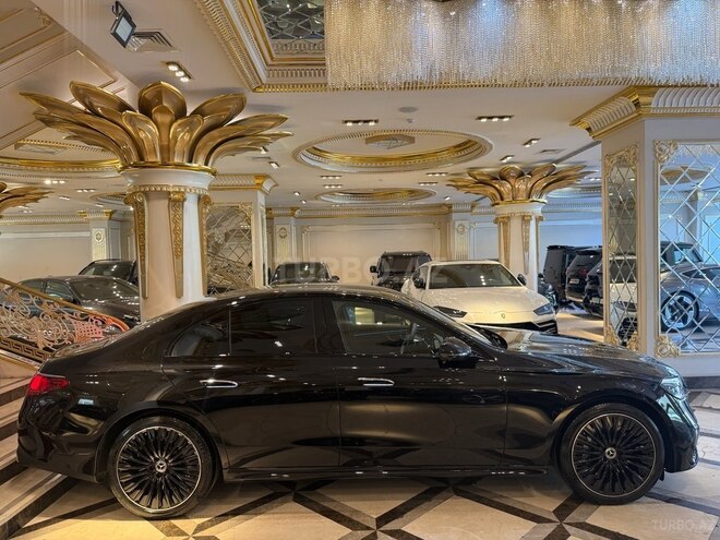 Mercedes E 350 e-5