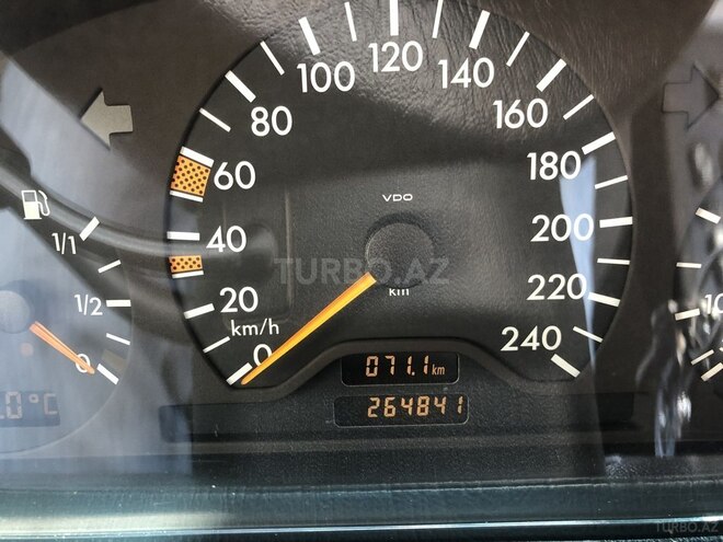 Mercedes C 180 1999, 264,841 km - 1.8 l - Gəncə