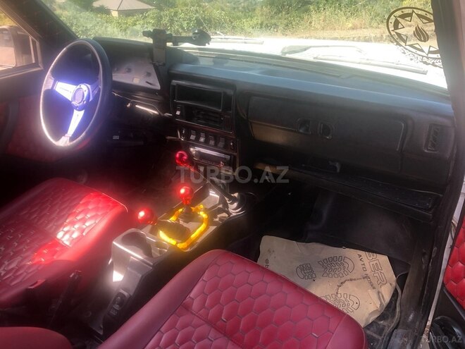 LADA (VAZ) Niva 2010, 225,946 km - 1.7 l - Füzuli