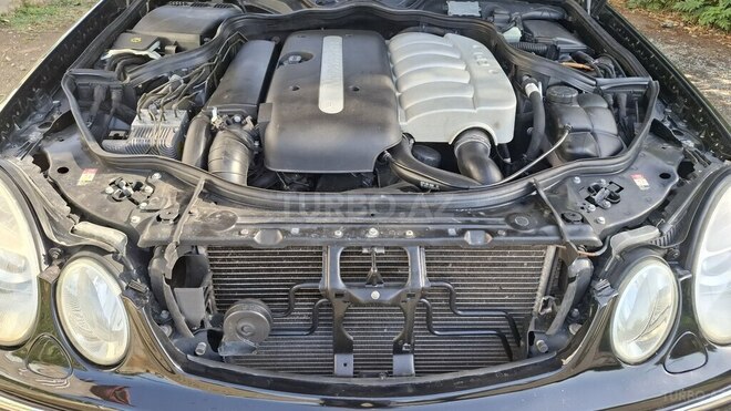 Mercedes E 270 2003, 392,000 km - 2.7 л - Bakı