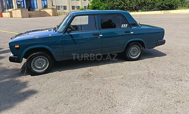 LADA (VAZ) 2107 2005, 170,000 km - 1.6 l - Qazax