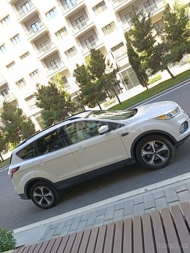 Ford Escape 2017, 286,000 km - 1.5 l - Bakı