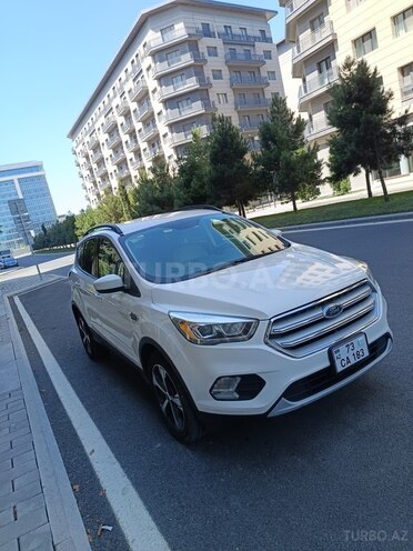 Ford Escape 2017, 286,000 km - 1.5 l - Bakı