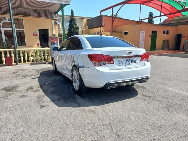 Chevrolet Cruze 2011, 334,700 km - 1.4 l - Gəncə