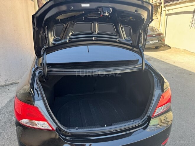 Hyundai Accent 2017, 160,934 km - 1.6 l - Bakı