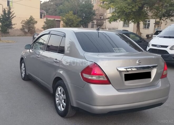 Nissan Tiida 2006, 320,000 km - 1.6 л - Bakı