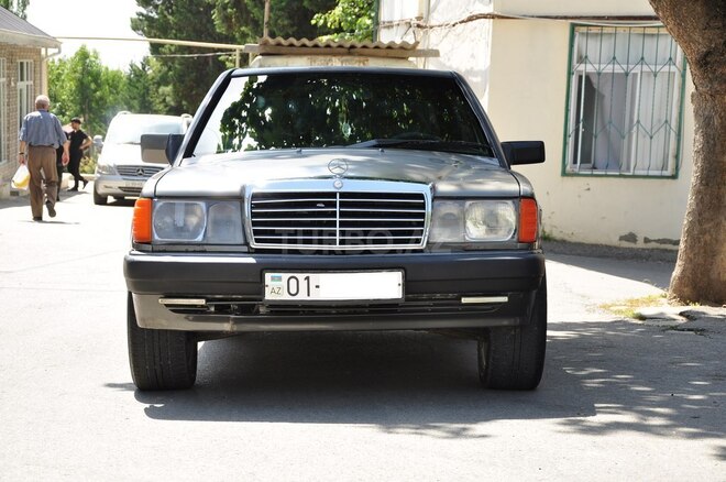 Mercedes 190 1992, 150,000 km - 1.8 l - Şamaxı