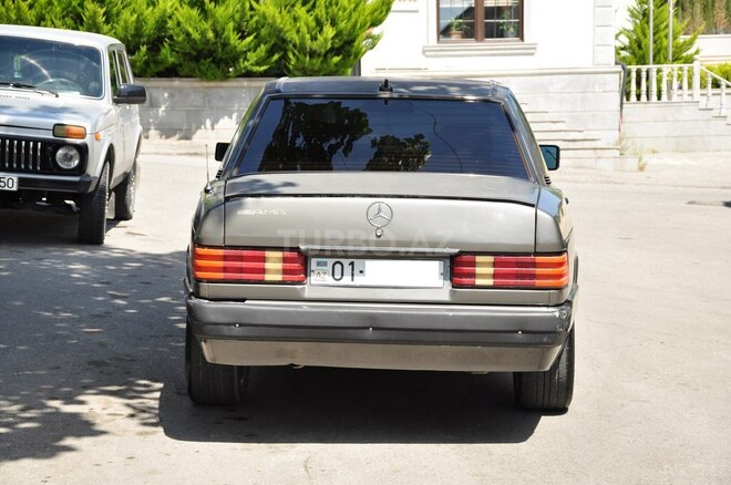 Mercedes 190 1992, 150,000 km - 1.8 l - Şamaxı