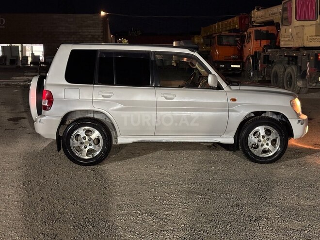 Mitsubishi Pajero io 2002, 327,000 km - 2.0 l - Sumqayıt