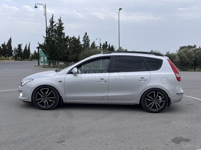 Hyundai i30 2009, 320,000 km - 1.6 l - Bakı