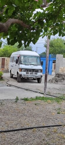 Mercedes 208 D 1992, 265,088 km - 2.9 l - Bərdə