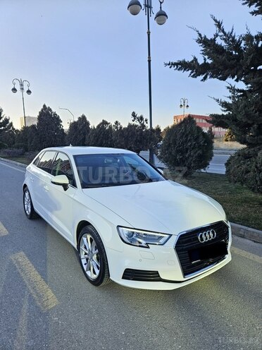 Audi A3 2018, 46,000 km - 1.5 l - Bakı