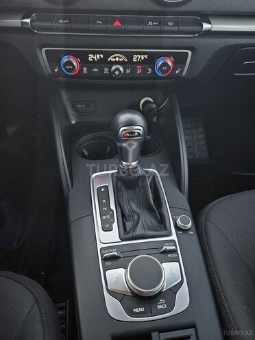 Audi A3 2018, 46,000 km - 1.5 l - Bakı