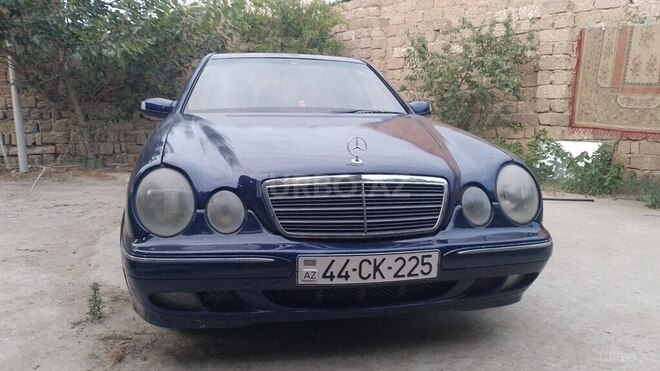 Mercedes E 200 1999, 428,061 km - 2.0 l - Bakı