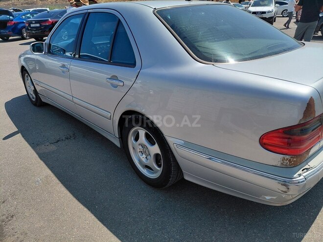 Mercedes E 220 d 2000, 352,653 km - 2.2 l - Bakı