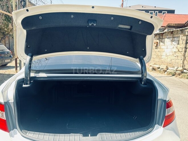 Hyundai Grandeur-9