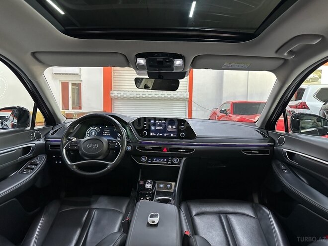 Hyundai Sonata-18