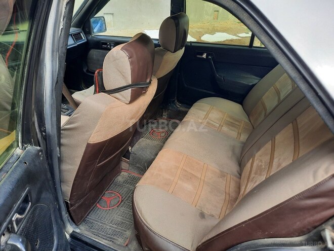 Mercedes 190 1988, 32,000 km - 2.0 l - Sumqayıt
