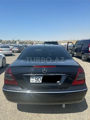 Mercedes E 220 d 2005, 305,000 km - 2.2 l - Bakı