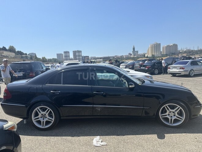 Mercedes E 220 d 2005, 305,000 km - 2.2 l - Bakı