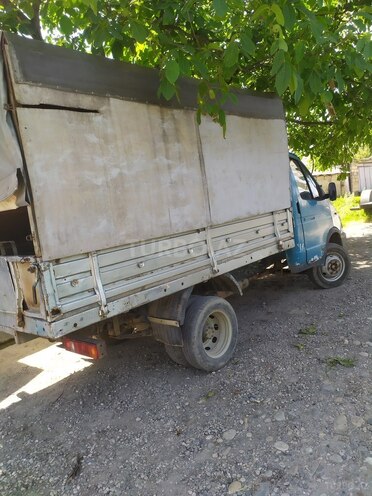 GAZ 2705-757 1996, 527,170 km - 2.4 l - Quba