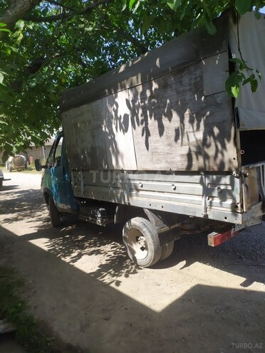 GAZ 2705-757 1996, 527,170 km - 2.4 l - Quba