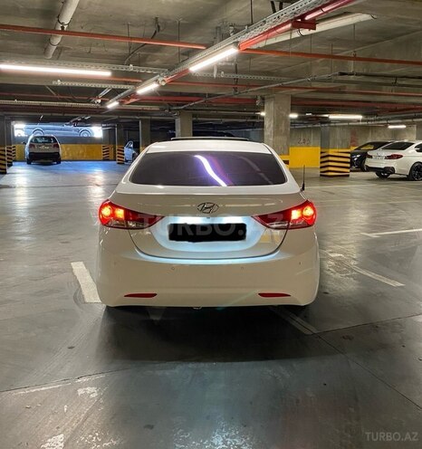 Hyundai Elantra 2012, 274,000 km - 1.8 l - Bakı
