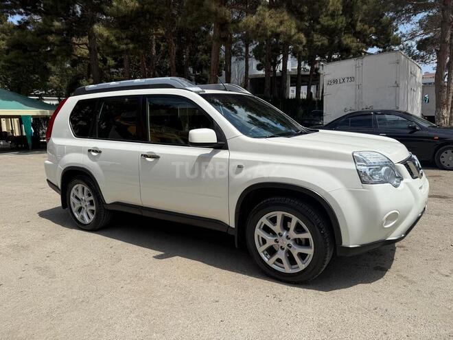 Nissan X-Trail 2013, 122,500 km - 2.5 l - Bakı