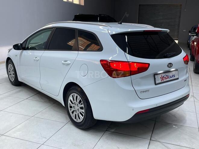 Kia  2015, 195,235 km - 1.4 l - Sumqayıt