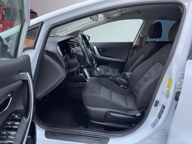 Kia  2015, 195,235 km - 1.4 l - Sumqayıt