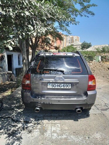 Kia Sportage 2009, 240,000 km - 2.0 л - Bakı