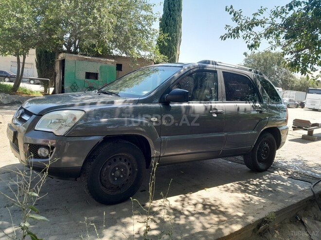 Kia Sportage 2009, 240,000 km - 2.0 л - Bakı
