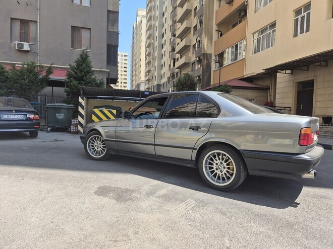 BMW 520 1992, 346,000 km - 2.0 l - Bakı