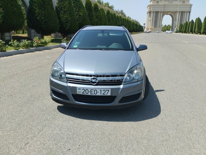 Opel Astra 2005, 275,000 km - 1.4 l - Gəncə