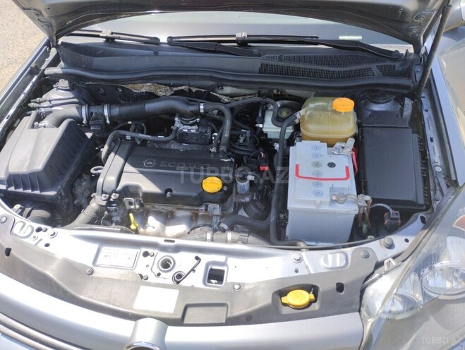 Opel Astra 2005, 275,000 km - 1.4 l - Gəncə