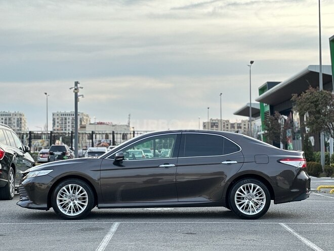 Toyota Camry 2018, 125,000 km - 2.5 л - Bakı