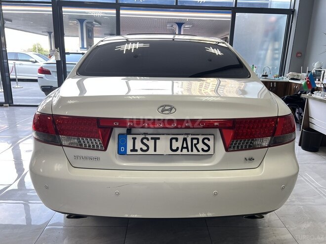 Hyundai Grandeur 2008, 292,000 km - 2.7 л - Bakı