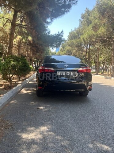 Toyota Corolla 2014, 222,000 km - 1.6 l - Bakı