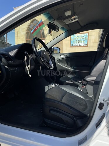 Hyundai Accent 2016, 222,000 km - 1.6 l - Bakı