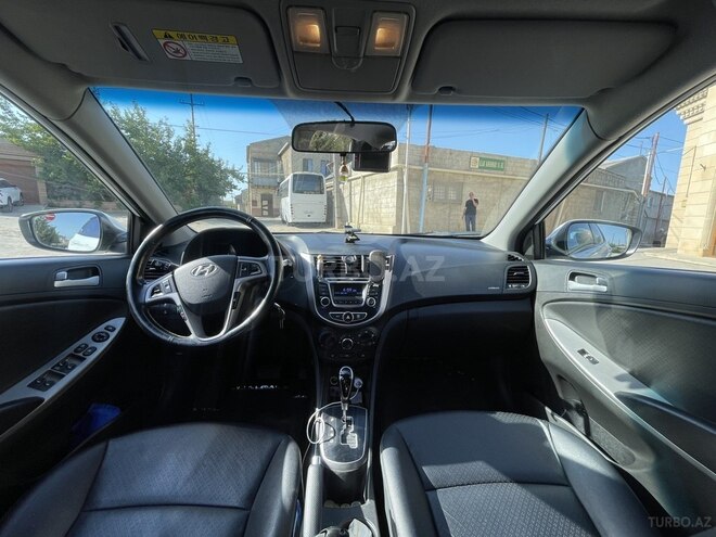 Hyundai Accent 2016, 222,000 km - 1.6 l - Bakı