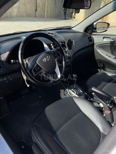 Hyundai Accent 2016, 222,000 km - 1.6 l - Bakı