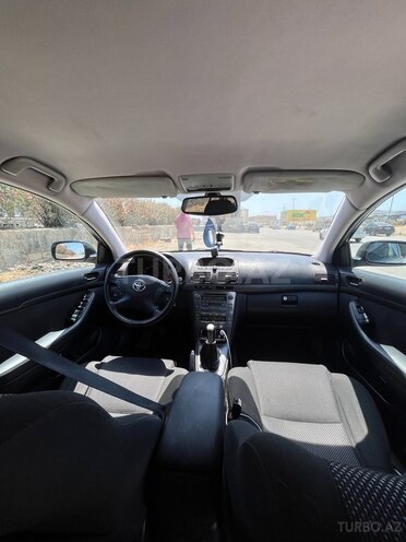 Toyota Avensis 2005, 373,700 km - 2.0 l - Bakı